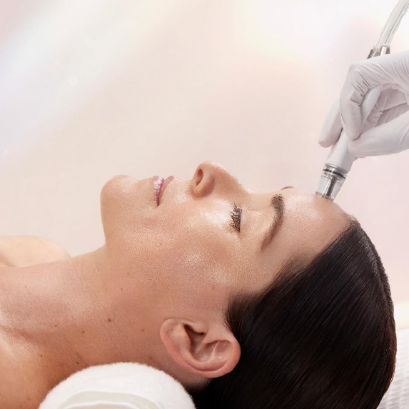 DiamondGlow Facial at Tru Beauty By Trevor